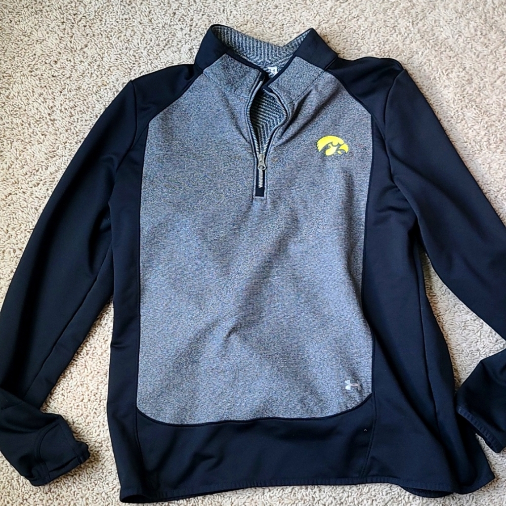 Iowa Hawkeye pullover